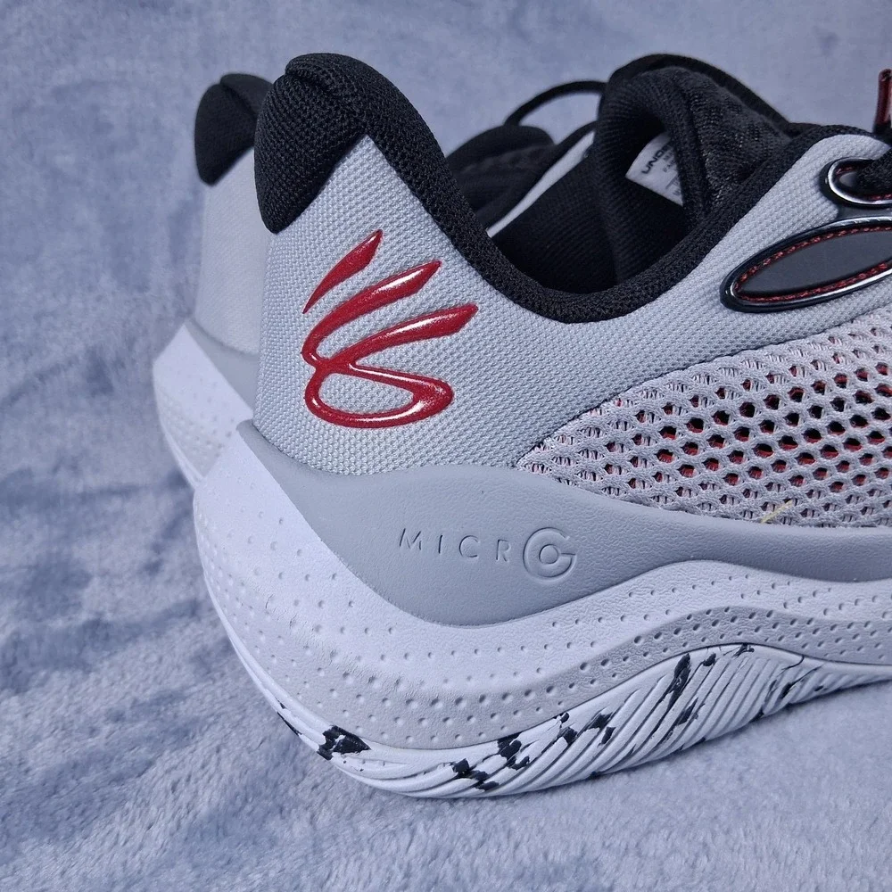 Under Armour Curry Splash 24 Men's 10  Sneaker Halo Grey Black Red 3027636-101